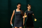 Юные теннисистки из города Тверь: Сорокина Валерия и Чемерова Анна. 